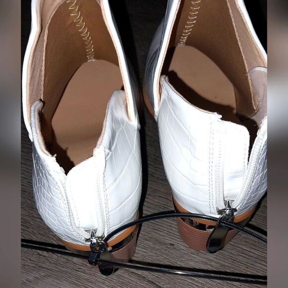 Elegant chunky heel bootie sz 8.5 - Picture 6 of 10